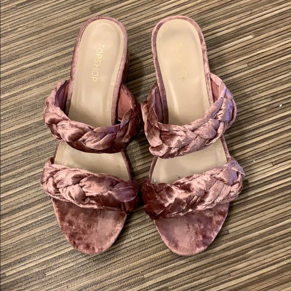 Pink velvet braided sandals
